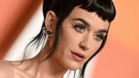 Getty Images Katy Perry attends the 2025 Vanity Fair Oscar Party Hosted By Radhika Jones at Wallis Annenberg Center for the Performing Arts on March 02, 2025 in Beverly Hills, California.